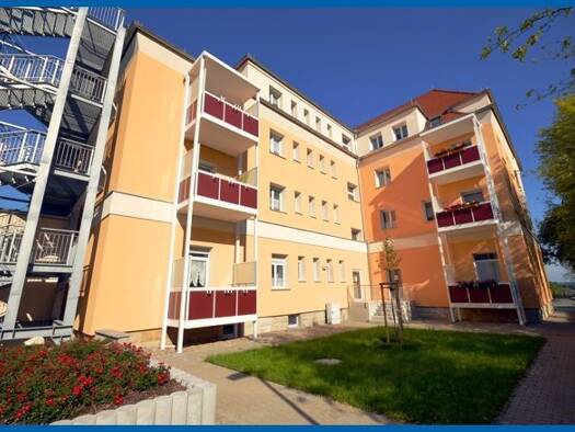 Wohnung zur Miete 350 € 2 Zimmer 47,4 m² Bahnhofstraße 25 Innenstadt Riesa 01587