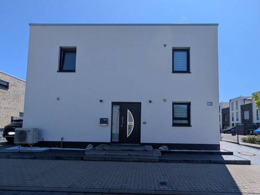 Einfamilienhaus zur Miete 2.000 € 5 Zimmer 154 m² 405 m² Grundstück frei ab 01.10.2026 Reislingen Neuhaus - Reislingen 38446