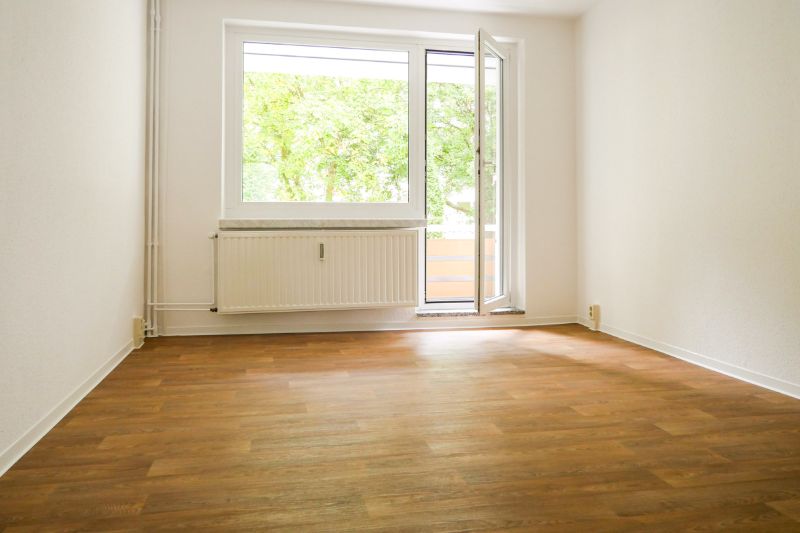 Wohnung zur Miete 506 € 4 Zimmer 72,3 m²<br/>Wohnfläche 5.<br/>Geschoss Fröbelstraße 41 Spielhagensiedlung Magdeburg 39110