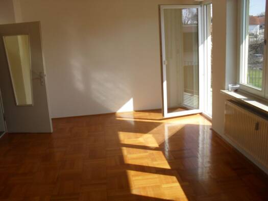 Wohnung zur Miete 970 € 2,5 Zimmer 76 m² 1. Geschoss frei ab sofort Viehbach Fahrenzhausen 85777
