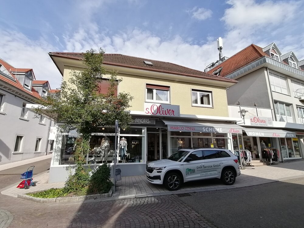 Haus zum Kauf 555.000 € 10 Zimmer 211,8 m²<br/>Wohnfläche 381 m²<br/>Grundstück Malsch Malsch 76316