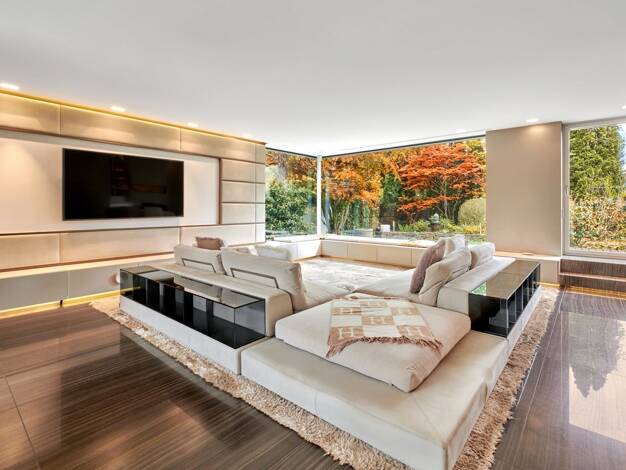 Villa zum Kauf 3.280.000 € 10 Zimmer 430 m² 758 m² Grundstück Unterpfaffenhofen Germering 82110