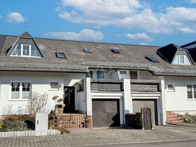 Reihenmittelhaus zum Kauf 175.000 € 6 Zimmer 130 m² 229 m² Grundstück Schipkau 01993