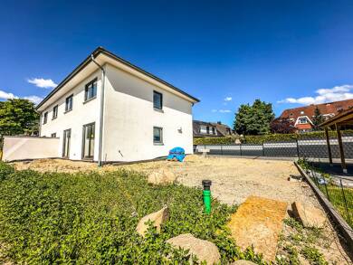 Doppelhaushälfte zum Kauf - Neubau provisionsfrei 549.000 € 4 Zimmer 114 m² 893 m² Grundstück frei ab sofort Wahlbezirk 007 Pinneberg 25421
