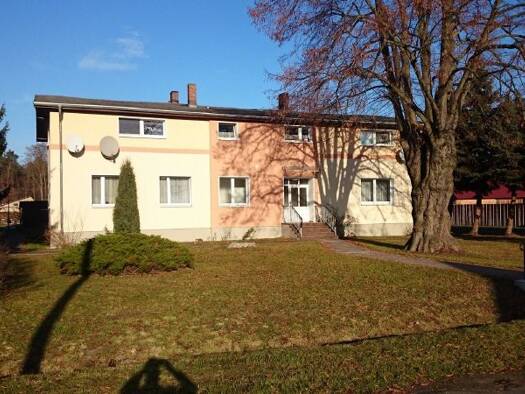 Wohnung zur Miete 495 € 3 Zimmer 96 m² 2. Geschoss Weißacker Dorfstraße 51 Weißack Heideblick 15926