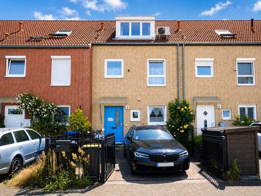 Reihenmittelhaus zum Kauf 335.000 € 4 Zimmer 120 m² 165 m² Grundstück Wustermark Wustermark 14641
