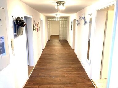 Wohnung zur Miete 250 € 1 Zimmer 28 m² 5. Geschoss frei ab sofort Heinrichstr 35 Innenstadt Fulda 36037