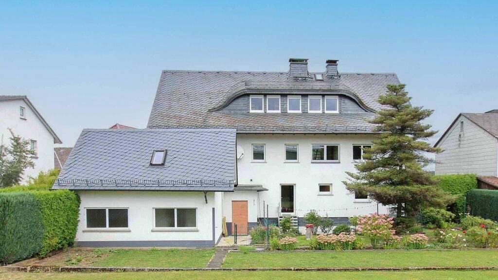 Einfamilienhaus zum Kauf 449.000 € 11 Zimmer 322,1 m² 1.375,1 m² Grundstück Mademühlen Driedorf 35759