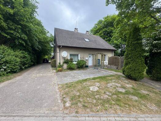 Mehrfamilienhaus zum Kauf provisionsfrei als Kapitalanlage geeignet 284.500 € 364,8 m² 2.231 m² Grundstück Victorbur Südbrookmerland 26624