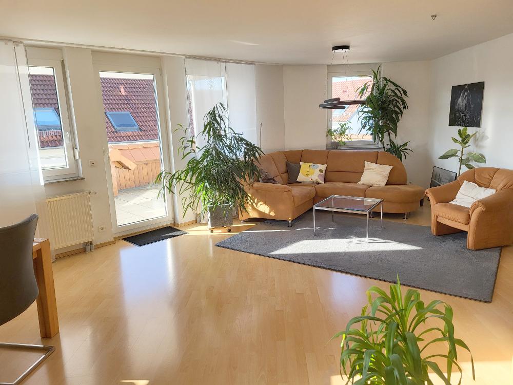 Wohnung zur Miete 1.200 € 4 Zimmer 118 m²<br/>Wohnfläche 15.01.2025<br/>Verfügbarkeit Geradstetten Remshalden 73630