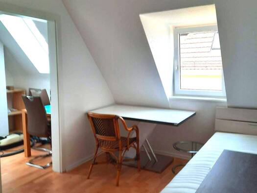 Studio zur Miete 580 € 1 Zimmer 20 m² 4. Geschoss frei ab 01.12.2025 Arndtstrasse Sanderau Würzburg 97070