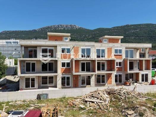 Wohnung zum Kauf 380.000 € 3 Zimmer 123 m² 2. Geschoss Kastel Luksic Kaštel Lukšić