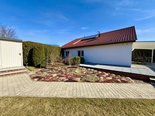 Bungalow zum Kauf 370.000 € 4 Zimmer 117 m² 1.900 m² Grundstück Groß Eichholz Storkow 15859