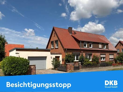 Doppelhaushälfte zum Kauf 220.000 € 4 Zimmer 104 m² 700 m² Grundstück Brauereiviertel Neubrandenburg 17034