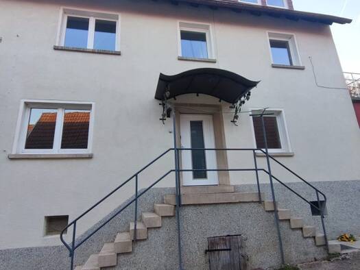 Einfamilienhaus zur Miete 1.100 € 6 Zimmer 150 m² 450 m² Grundstück frei ab sofort Oberotterbach 76889