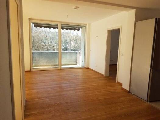 Wohnung zur Miete 1.400 € 4 Zimmer 102 m² Geschoss 2/5 frei ab 01.09.2026 St Johannis Weiterer Innenstadtgürtel West / Nord / Ost 90419