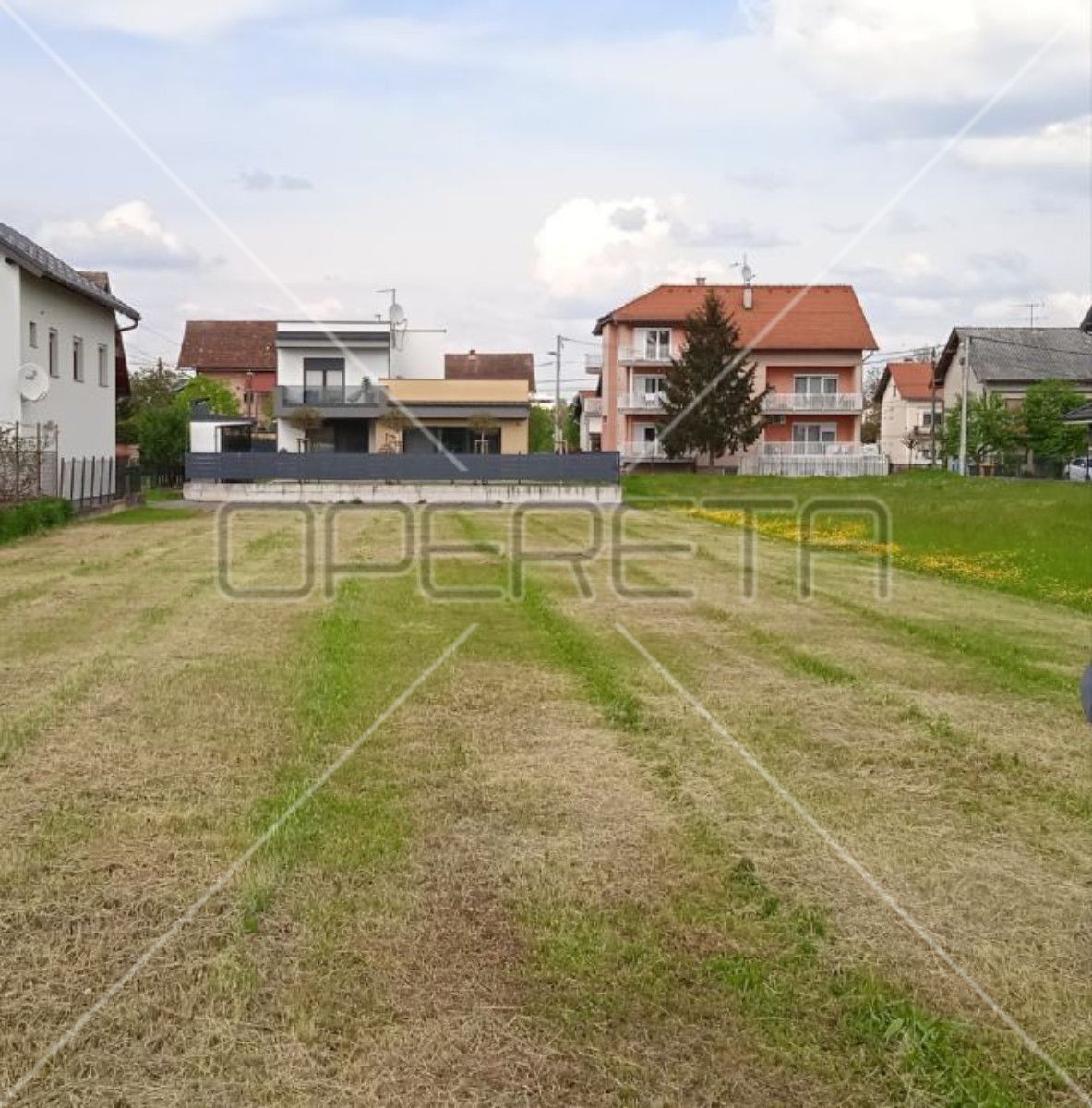 Land-/Forstwirtschaft zum Kauf 257.180 € Jelacicev odvojak Center