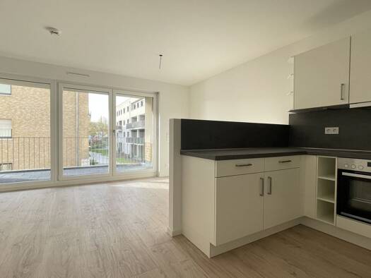 Wohnung zur Miete 1.409 € 4 Zimmer 105,4 m² EG Friedensstraße Leipziger Vorstadt Dresden 01097