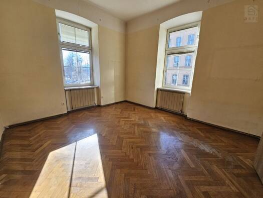 Büro zur Miete 10,29 € 5 Zimmer Innere Stadt Villach 9500