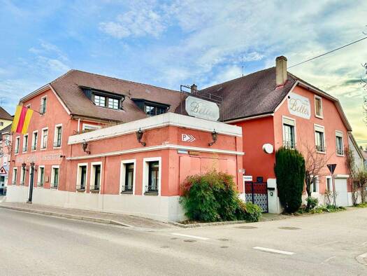Haus zum Kauf 830.000 € 17 Zimmer 355 m² 450 m² Grundstück Kenzingen 79341