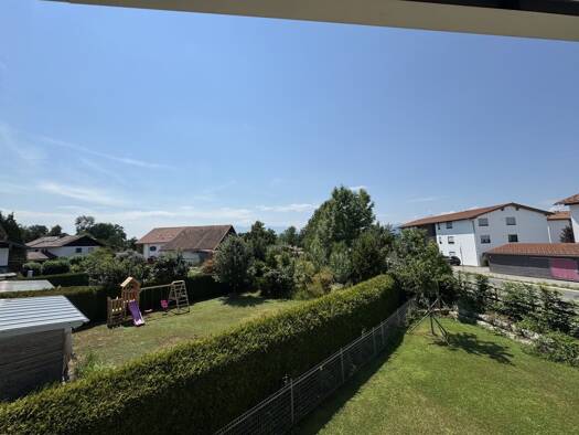 Wohnung zum Kauf - Erstbezug 592.000 € 4 Zimmer 105,2 m² 1. Geschoss Voggenbergstraße Surheim Saaldorf-Surheim 83416