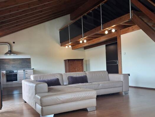 Wohnung zur Miete 1.050 € 2 Zimmer 88,9 m² Geschoss 2/3 frei ab sofort Bensheim Bensheim 64625