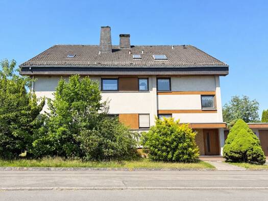 Mehrfamilienhaus zum Kauf 430.000 € 427 m² 1.073 m² Grundstück Bad Hersfeld 36251
