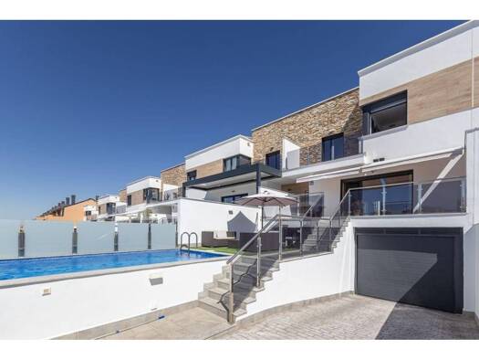 Chalet zum Kauf 575.000 € 4 Zimmer 212 m² Chimborazo 57 Granada 18008