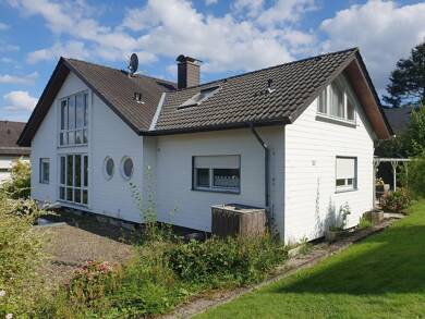 Einfamilienhaus zum Kauf 395.000 € 10 Zimmer 209 m² 1.149 m² Grundstück frei ab sofort Detmold 32760