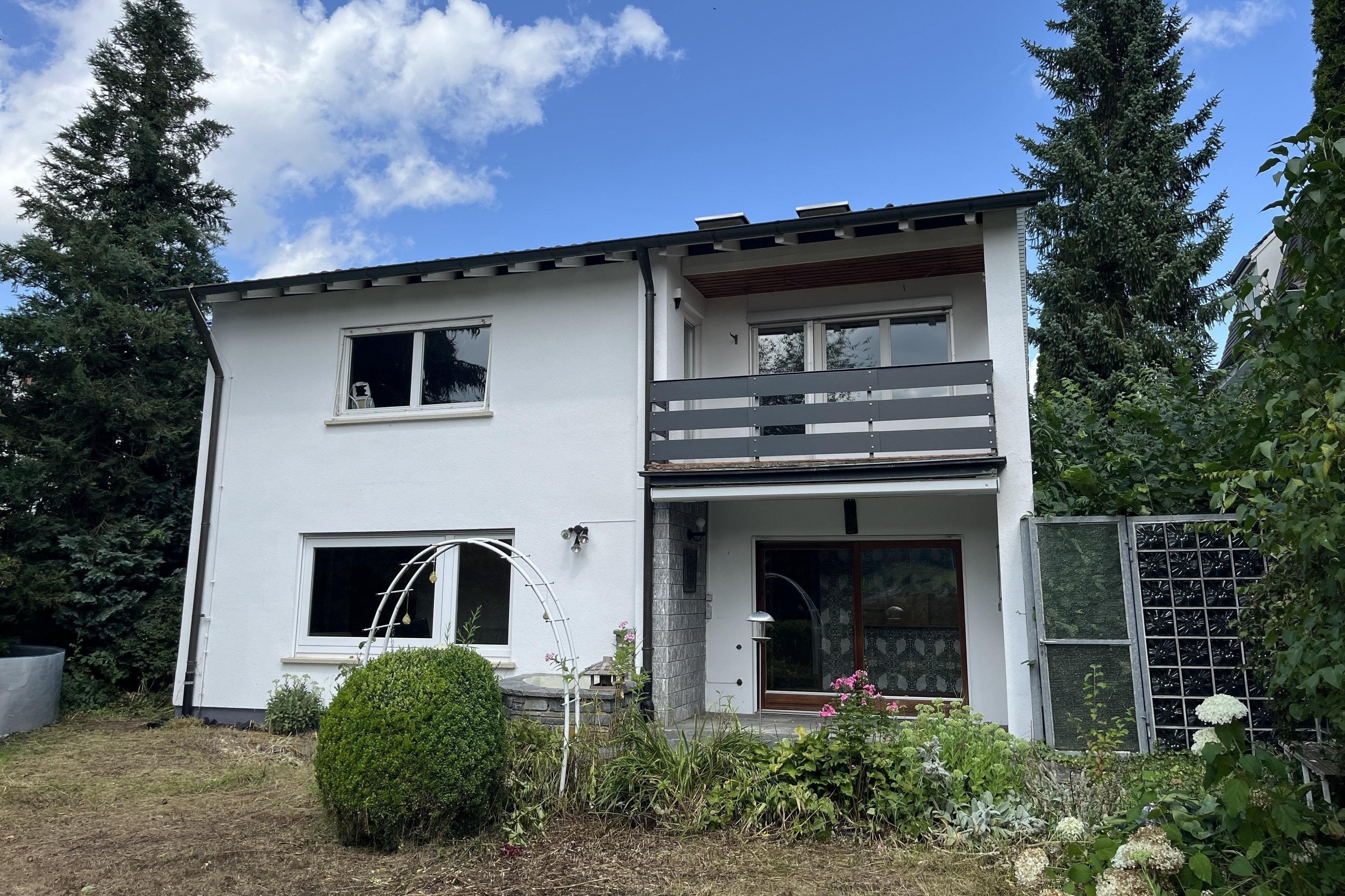 Einfamilienhaus zum Kauf 545.000 € 4 Zimmer 118,8 m²<br/>Wohnfläche 914 m²<br/>Grundstück Tuttlingen Tuttlingen 78532