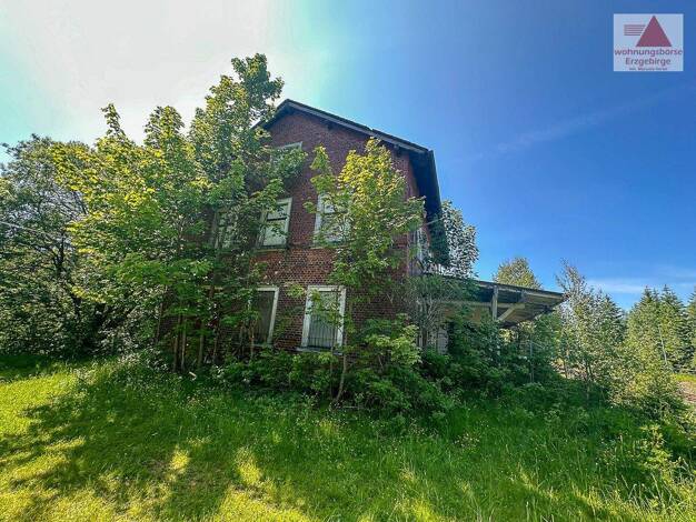 Haus zum Kauf 25.000 € 14 Zimmer 300 m² 1.218 m² Grundstück Grünbach-Muldenberg Grünbach / Muldenberg 08223