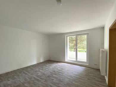 Wohnung zum Kauf provisionsfrei 106.800 € 2 Zimmer 50,7 m² EG Kiesweg 15 Rauen 15518
