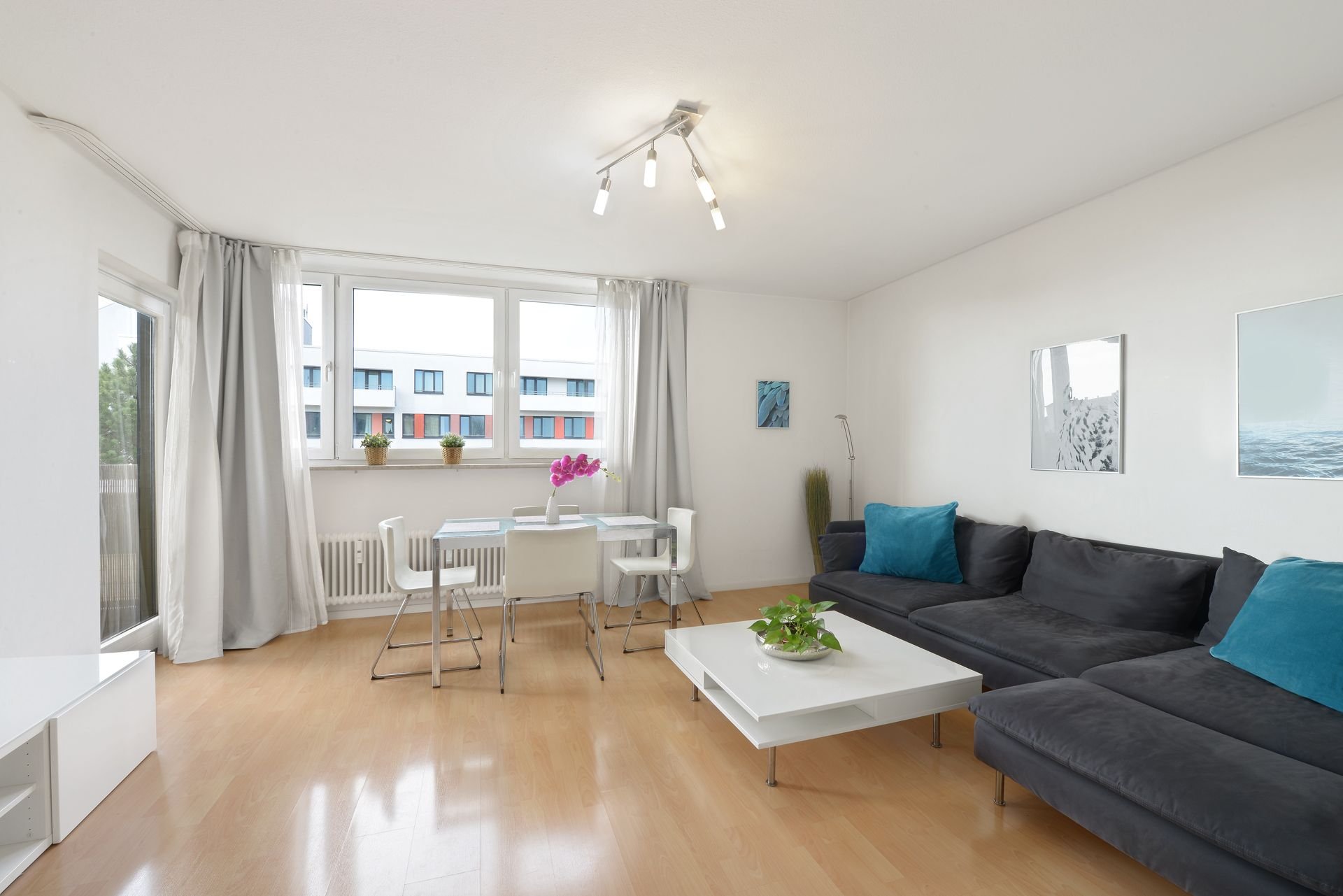 Wohnung zur Miete Wohnen auf Zeit 2.400 € 3 Zimmer 73 m²<br/>Wohnfläche 01.02.2025<br/>Verfügbarkeit Echarding München 81673