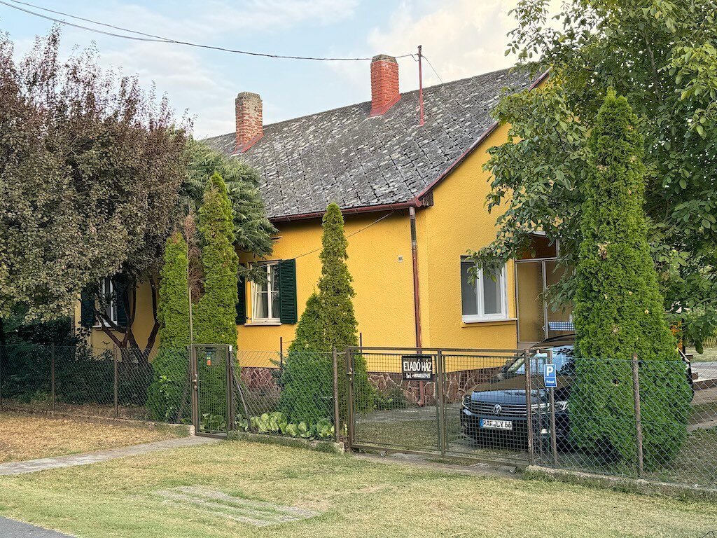 Einfamilienhaus zum Kauf 210.000 € 5 Zimmer 100 m²<br/>Wohnfläche 1.000 m²<br/>Grundstück Balatonfenyves 8646