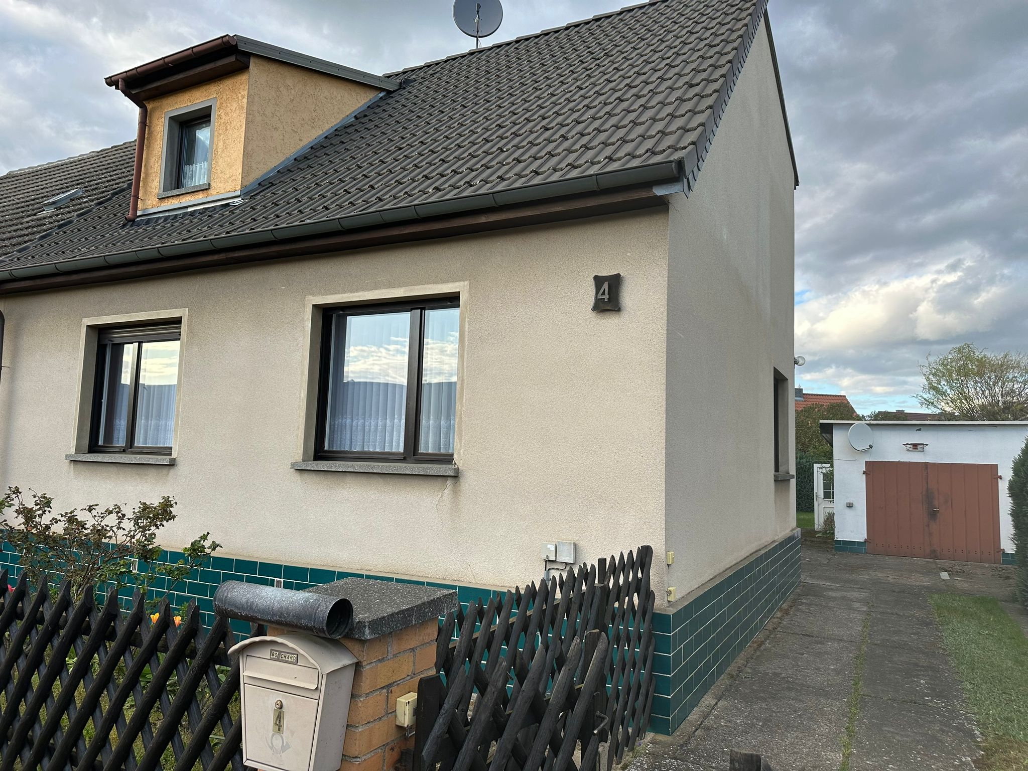 Haus zum Kauf 198.000 € 4 Zimmer 110 m²<br/>Wohnfläche 379 m²<br/>Grundstück ab sofort<br/>Verfügbarkeit Zehdenick Zehdenick 16792