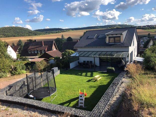 Einfamilienhaus zum Kauf provisionsfrei 930.000 € 5 Zimmer 194 m² 730 m² Grundstück Weinstr. 47/1 Oberderdingen 75038