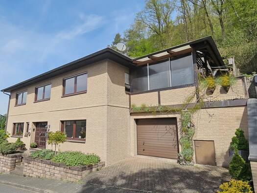 Wohnung zum Kauf 278.000 € 5 Zimmer 150 m² Neustadt Neustadt 53577