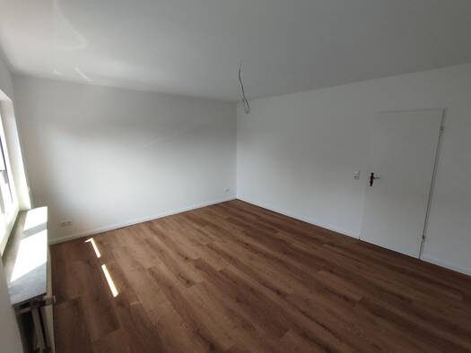 Wohnung zur Miete 1.400 € 3 Zimmer 133 m² Geschoss EG/2 frei ab sofort Groß Grönau 23627
