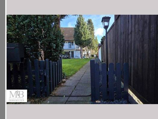 Doppelhaushälfte zum Kauf provisionsfrei 559.000 € 5 Zimmer 122 m² 471 m² Grundstück Harksheide Norderstedt 22844