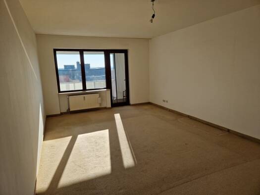 Wohnung zur Miete 700 € 2 Zimmer 70 m² Geschoss 7/8 frei ab 01.02.2026 Düsseldorfer Straße 19 Wetzendorf Nürnberg 90425