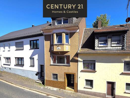 Reihenmittelhaus zum Kauf 119.900 € 4 Zimmer 130 m² 105 m² Grundstück frei ab sofort Spiesen Spiesen - Elversberg 66583