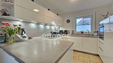 Doppelhaushälfte zum Kauf 675.000 € 5 Zimmer 131 m² 386 m² Grundstück frei ab sofort Offenstetten Abensberg / Offenstetten 93326