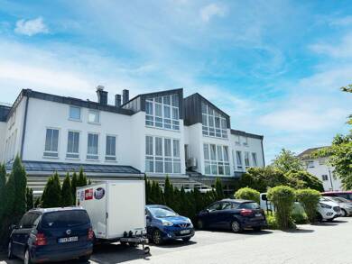 Wohnung zum Kauf 360.000 € 2 Zimmer 70 m² Dachgeschoss Landsberger Straße 18 Neugilching Gilching 82205