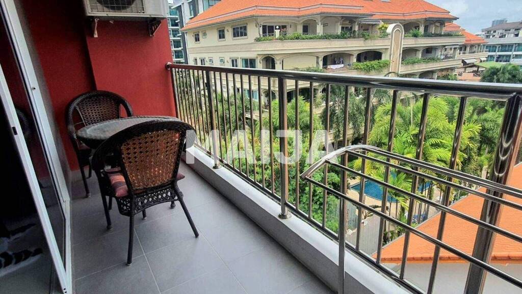Studio zur Miete 316 € 1 Zimmer 30,7 m² 6. Geschoss Soi Phra Tamnak 4, Pattaya 20150