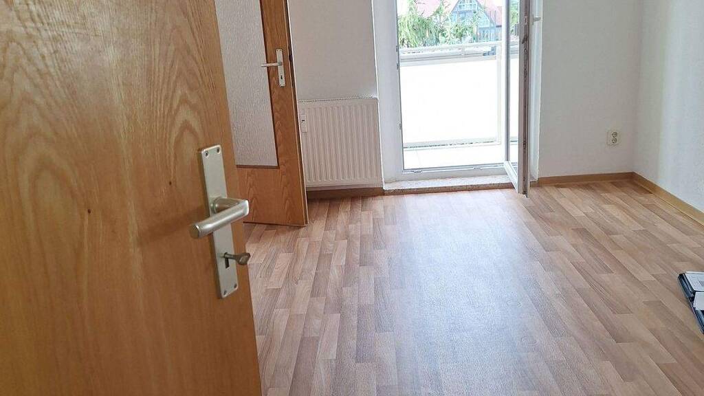Wohnung zur Miete 375 € 3 Zimmer 66,2 m² 2. Geschoss frei ab sofort Sternstraße Altenburg 04600