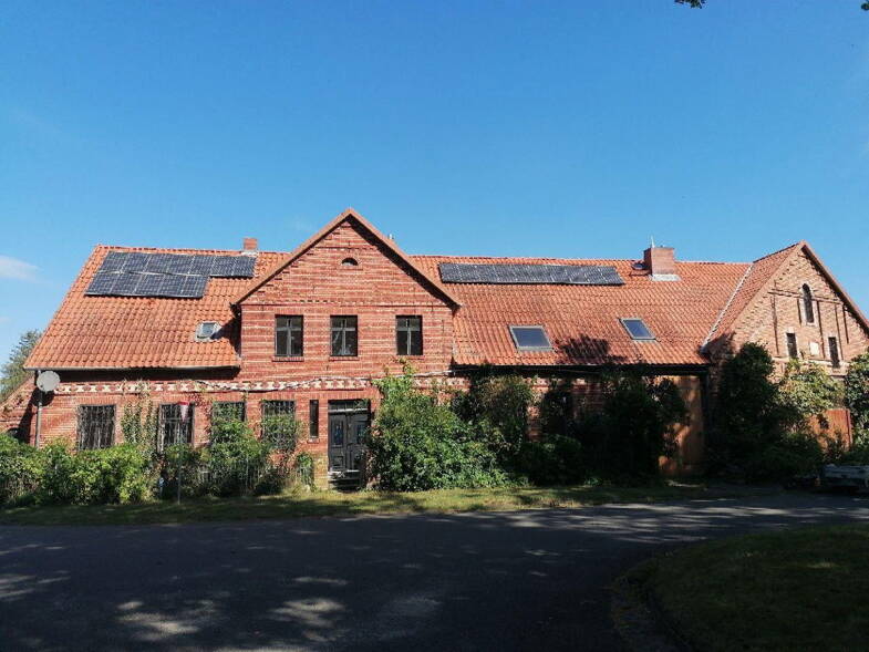 Mehrfamilienhaus zum Kauf provisionsfrei 400.000 € 18 Zimmer 640 m² 1.706 m² Grundstück Schletau Lemgow 29485