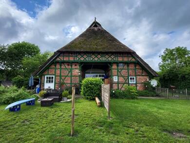 Mehrfamilienhaus zum Kauf 650.000 € 13 Zimmer 401,7 m² 4.681 m² Grundstück Thandorf Thandorf 19217