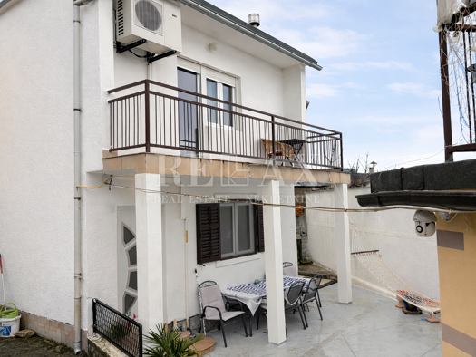 Doppelhaushälfte zum Kauf 186.000 € 4 Zimmer 170 m² Grundstück Novi Vinodolski 51250