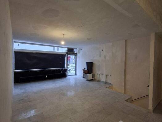 Laden zur Miete 5.900 € 3 Zimmer 85 m² Verkaufsfläche Nordend-Ost Frankfurt am Main 60316