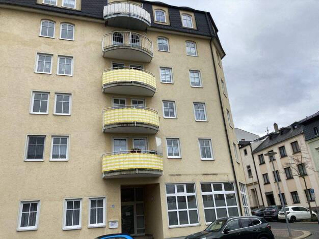 Wohnung zur Miete 300 € 2 Zimmer 50,2 m² 1. Geschoss Burgstraße 49 Westend Plauen 08523